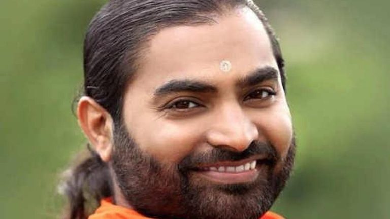 Panchamasali seer appears before police for questioning in POCSO case in Karnataka- NSP NEWS