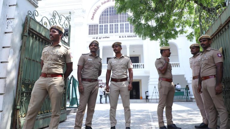 Both factions of AIADMK Legislature Party present petitions to Speaker, claim legitimacy- NSP NEWS